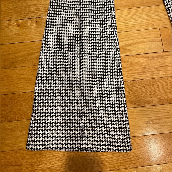 DEREK LAM 10 CROSBY
Houndstooth cotton-blend tweed flared pants - Picture 3 of 3